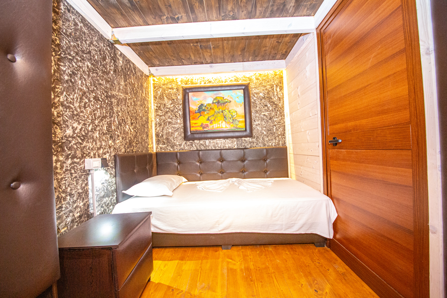 5-Bed Superior Chalet Room